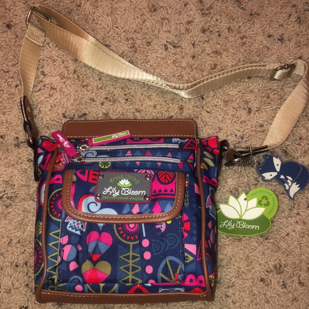 NWT Lily Bloom Jamie Mini Crossbody